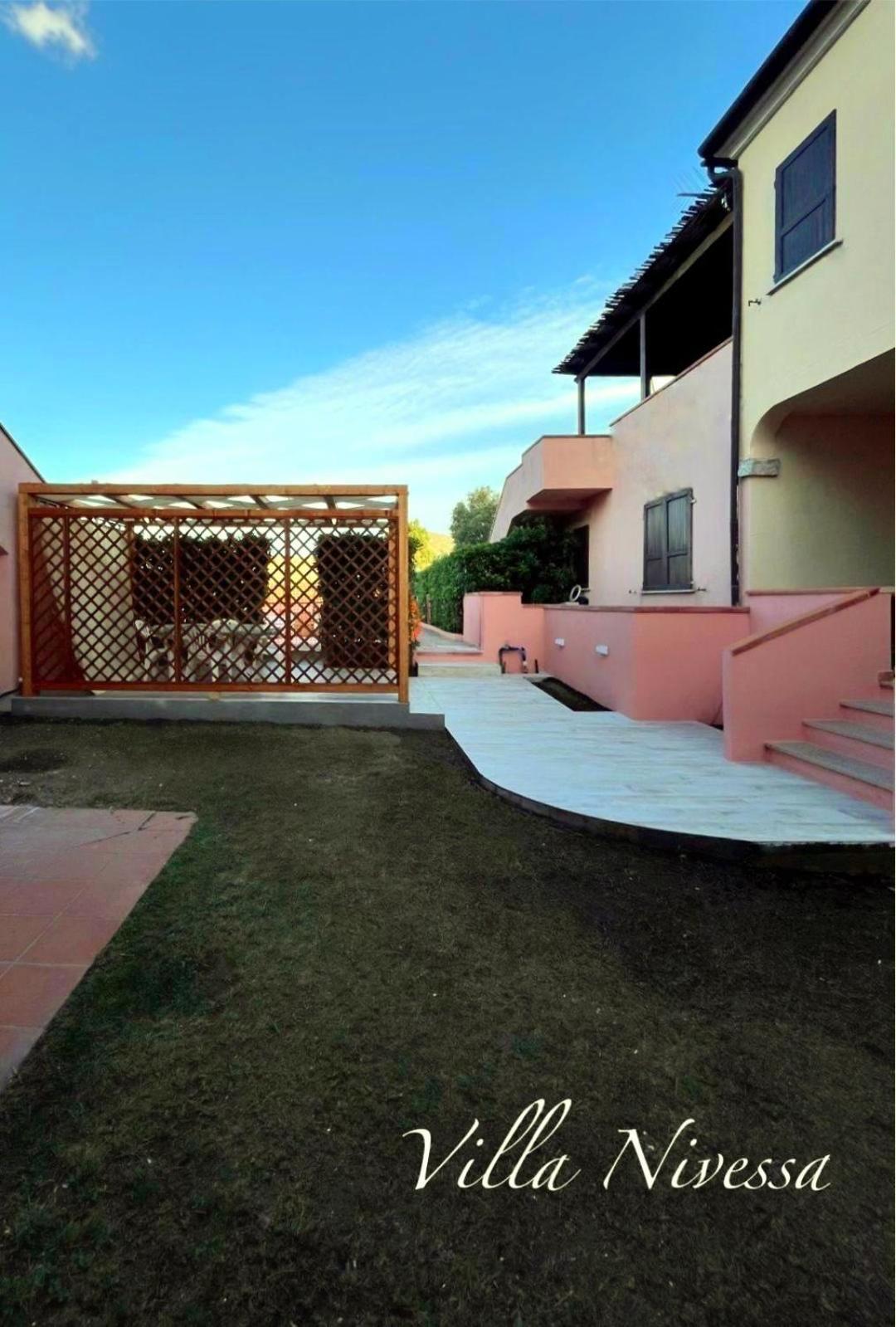 Villa Nivessa ซาน เตโอโดโร ภายนอก รูปภาพ